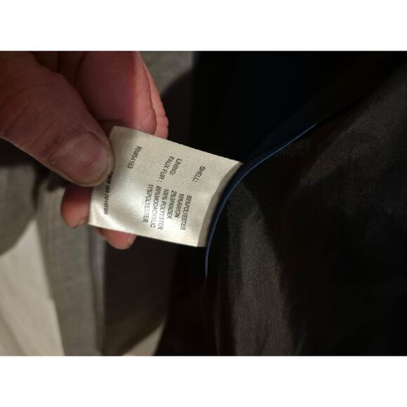 CALVIN KLEIN Toggle Coat with Removable Faux Fur Hood Size M /L. - Picture 11 of 12